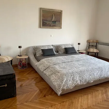 Best View Apartment